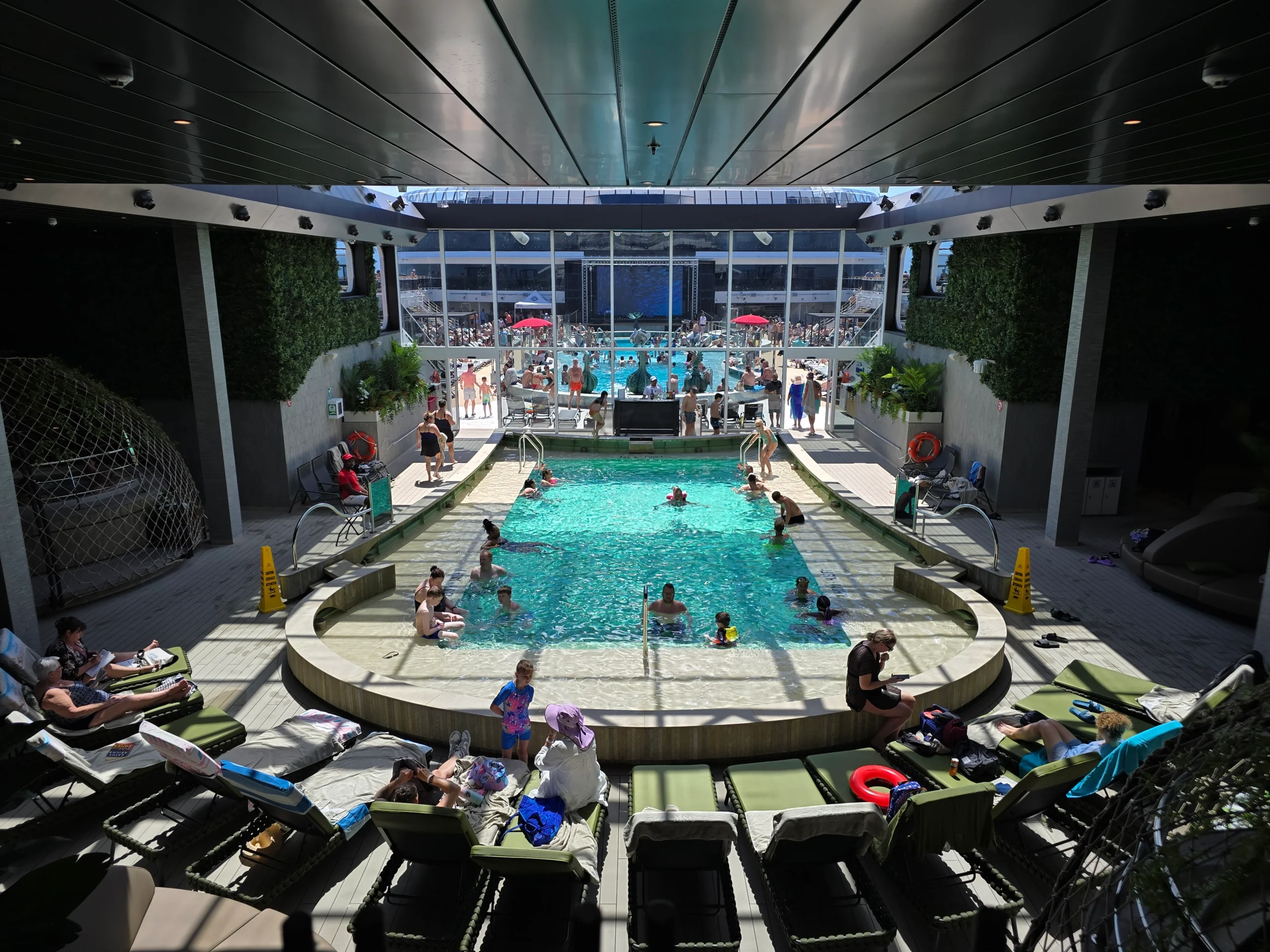 Botanic Garden Pool Area