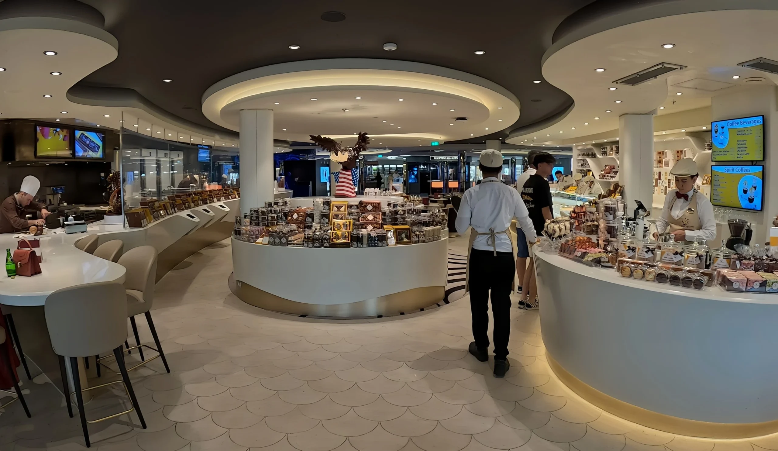 Jean Philippe Chocolat & Café on MSC World America