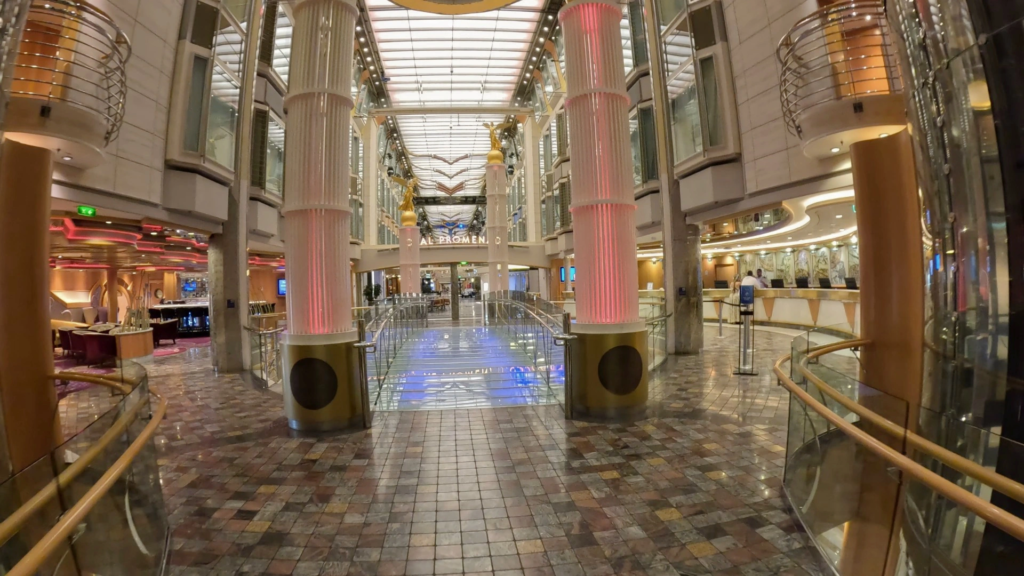 The Royal Promenade on Freedom of the Seas