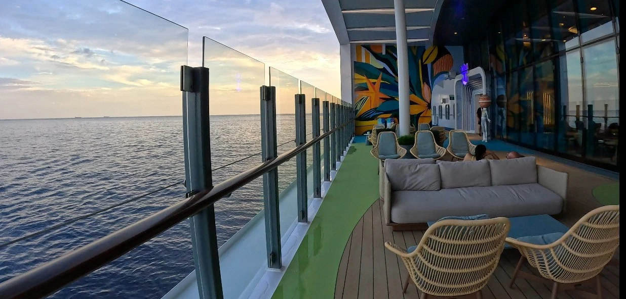 Outdoor Seating on Royal Caribbean's Star of the Seas