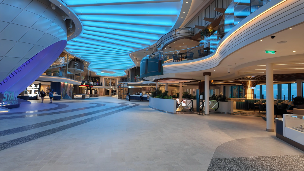 Royal Promenade on Royal Caribbean Star of the Seas