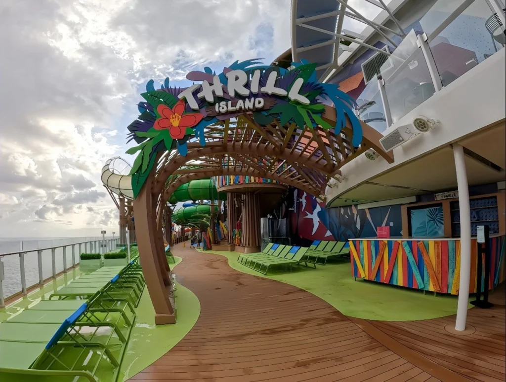 Thrill Island waterpark on Star of the Seas