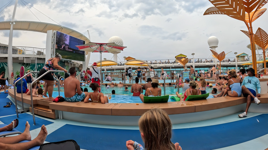 The main pool at midday on Freedom of the Seas