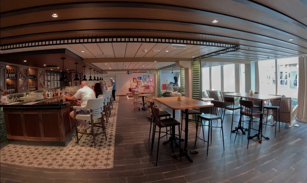 The bar area at the Mason Jar on Utopia of the Seas
