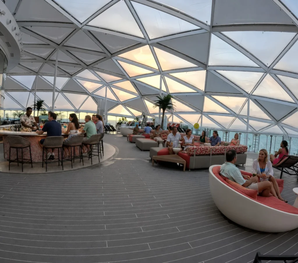 The adults-only Solarium on Utopia of the Seas