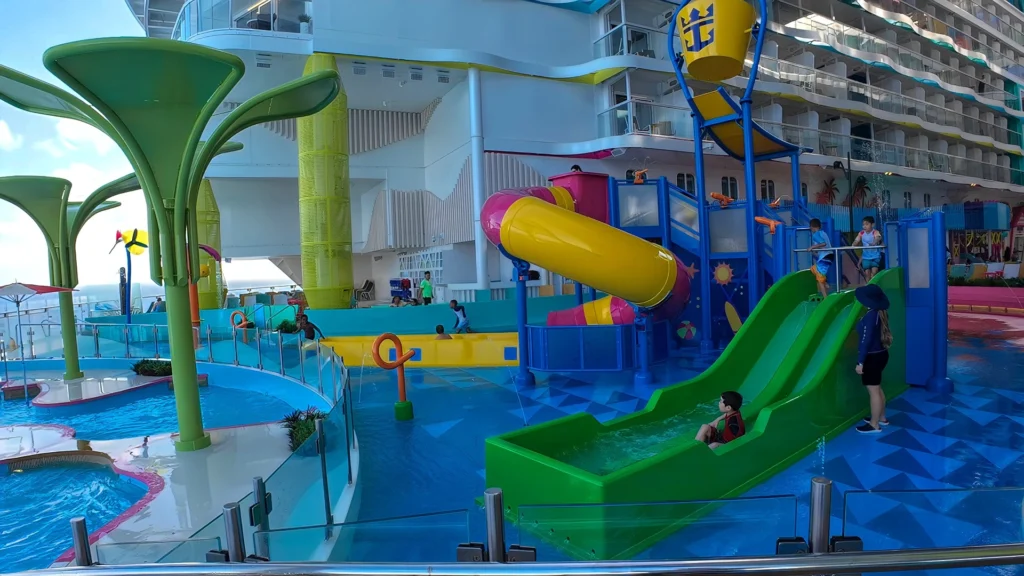 Surfside Splashaway area Icon of the Seas