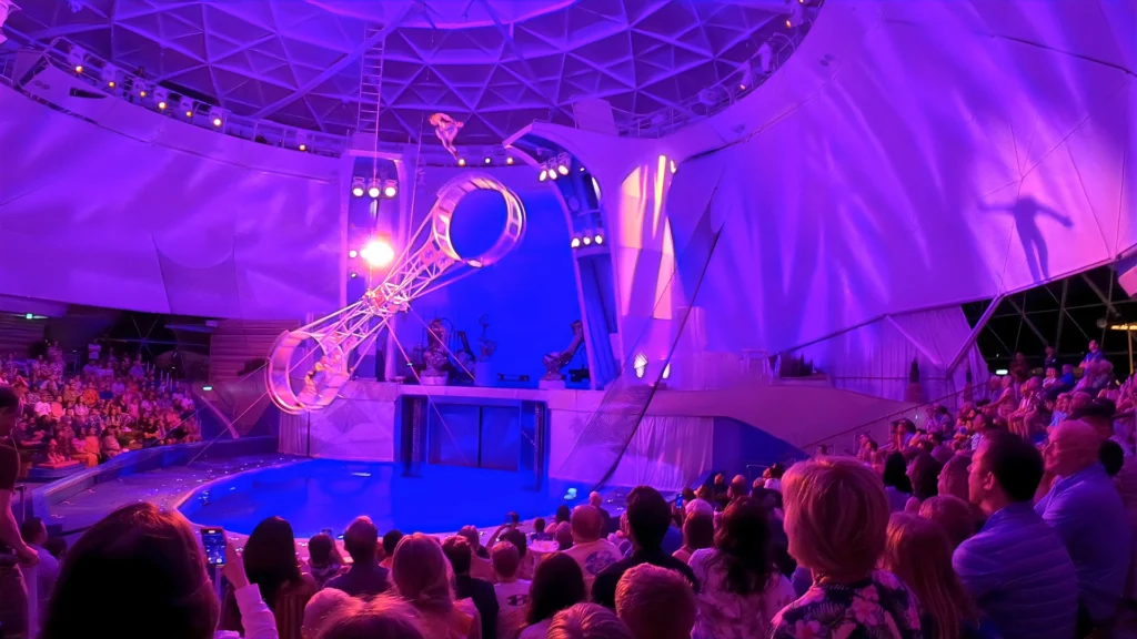 aqua show icon of the seas